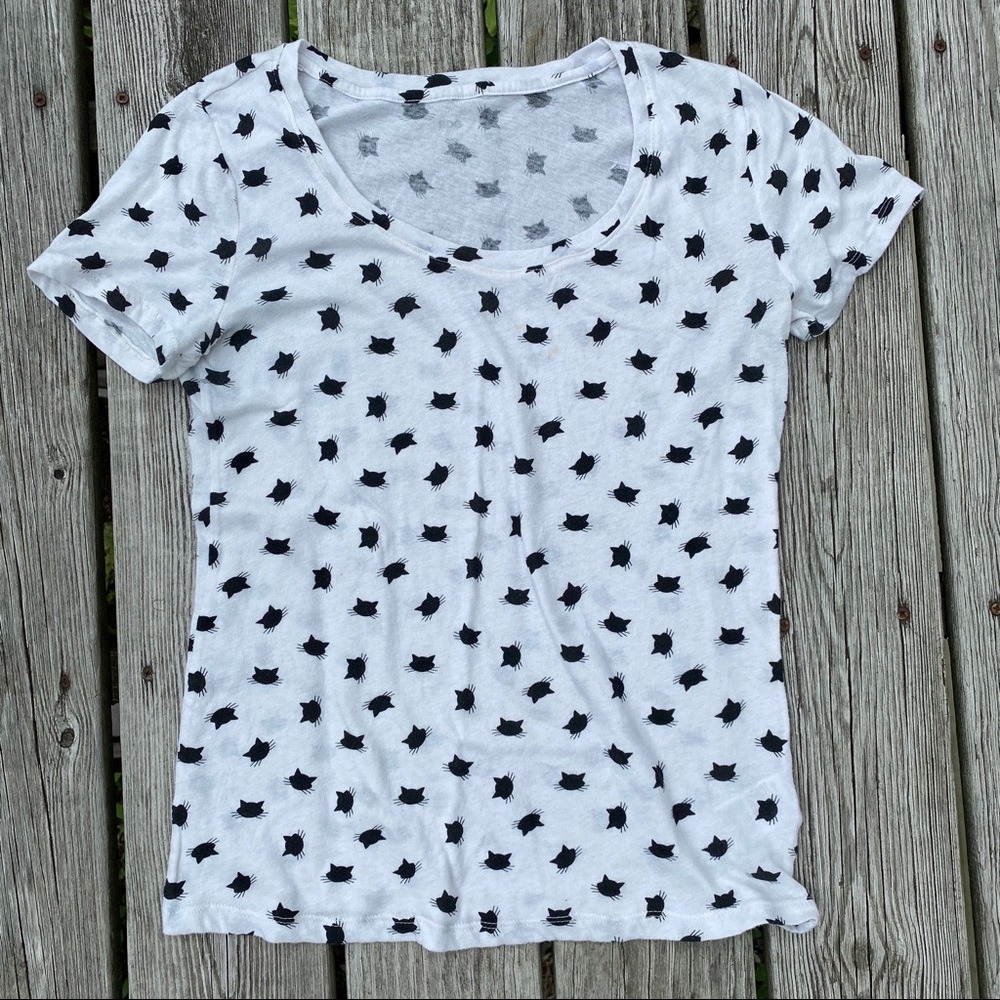 BDG Urban Outfitters black cat t-shirt Halloween